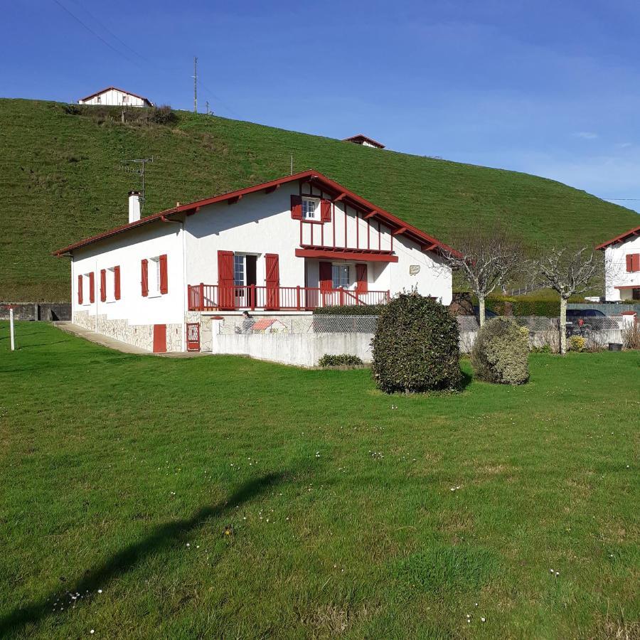 Ur Ondoan - Appartement Saint Pee Sur Nivelle Exterior photo